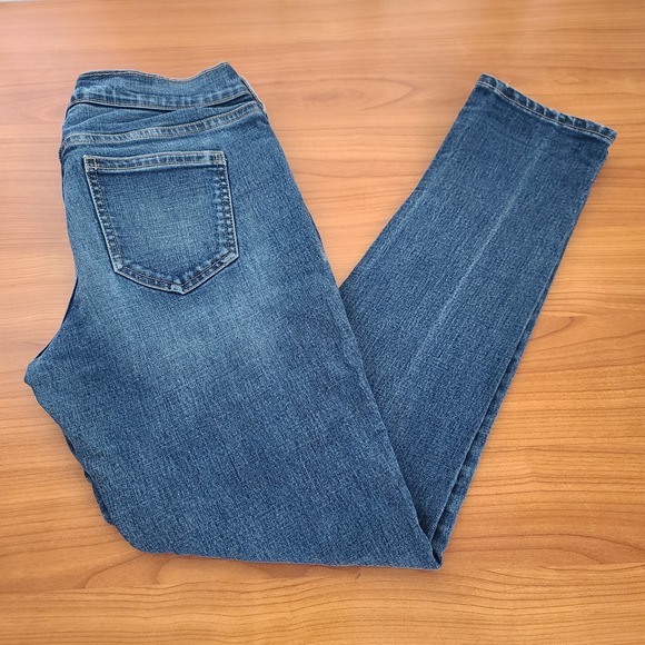 Old Navy Boyfriend‎  Women's  Blue Denim Jeans Sz 2 - Picture 1 of 9
